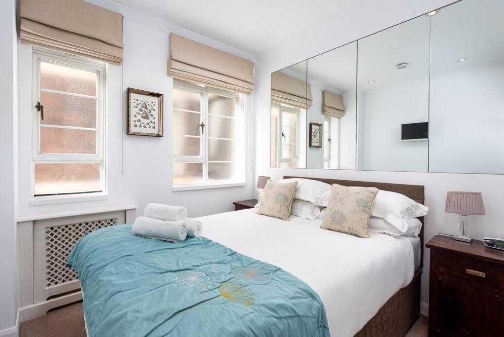 Chic Apartment - Fabulous Central Location In Zone 1 ลอนดอน ภายนอก รูปภาพ
